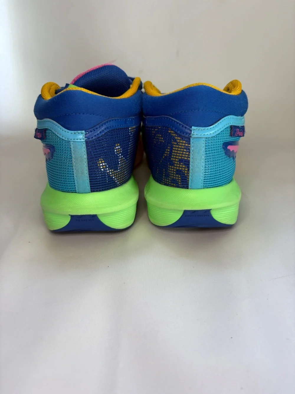 Nike LeBron Witness‎ 8 I Promise School  Size Men 8.5 Women 10.5